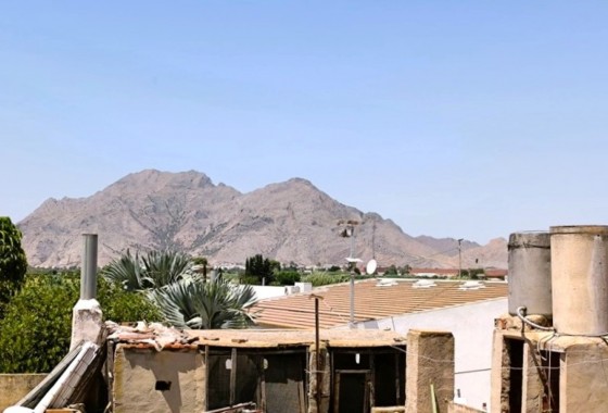 Revente - Property - Rafal - Inland