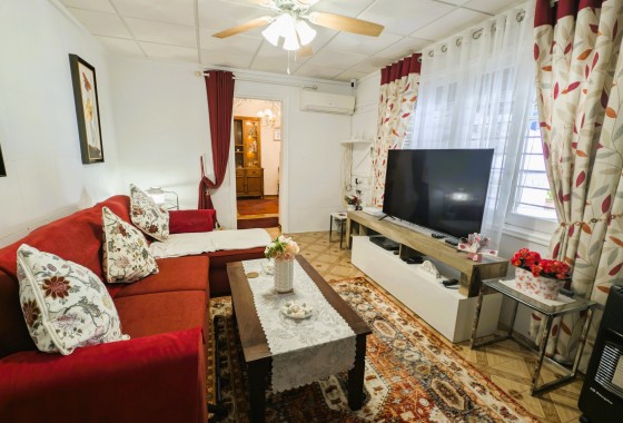 Revente - Property - Rafal - Inland