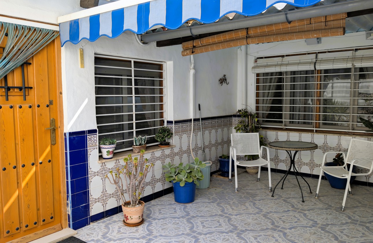 Revente - Property - Rafal - Inland