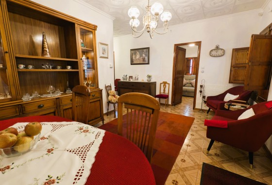Revente - Property - Rafal - Inland