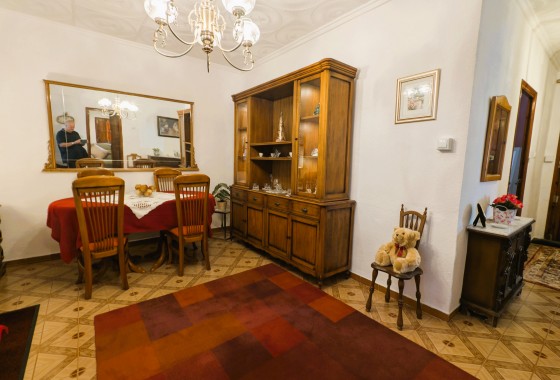 Revente - Property - Rafal - Inland