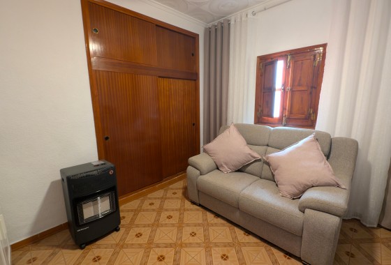 Revente - Property - Rafal - Inland