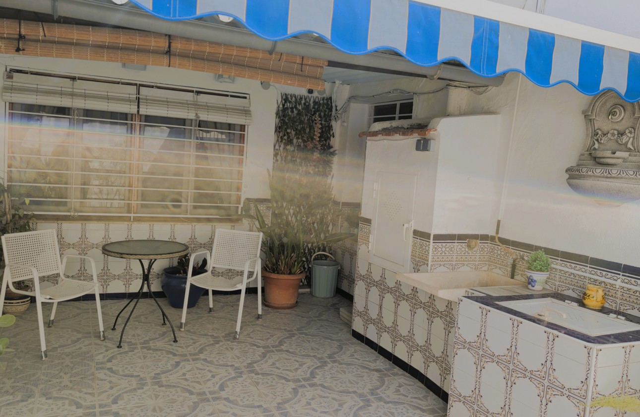 Revente - Property - Rafal - Inland
