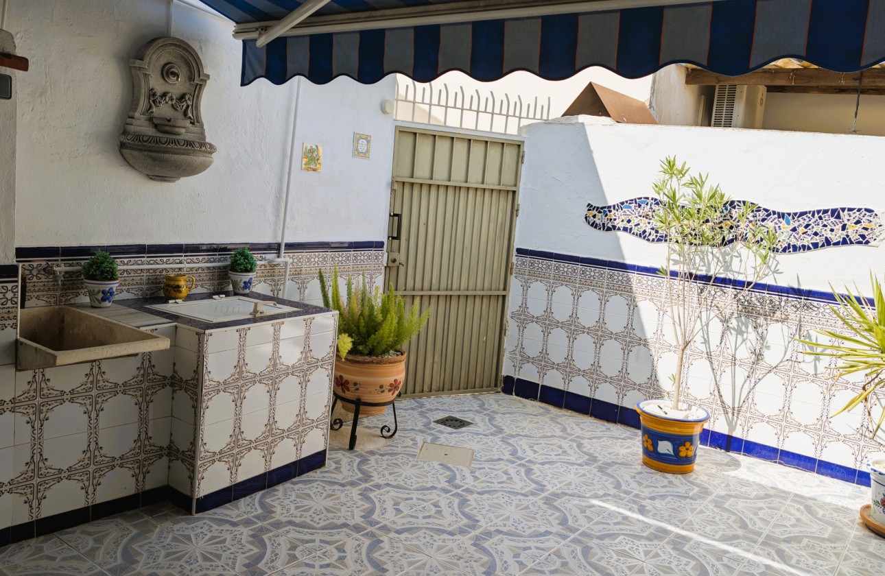 Revente - Property - Rafal - Inland