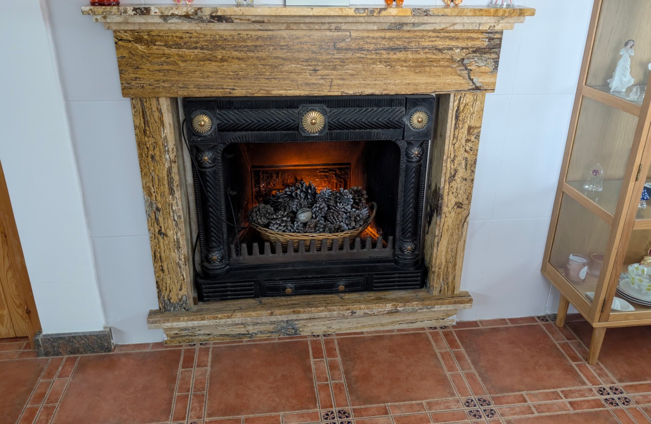 Revente - Property - Rafal - Inland
