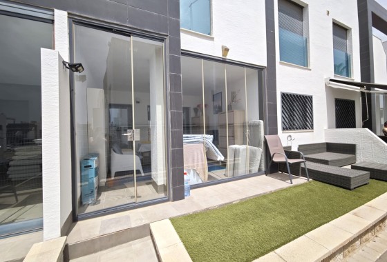 Resale - Apartment / flat - La Zenia - Costa Blanca