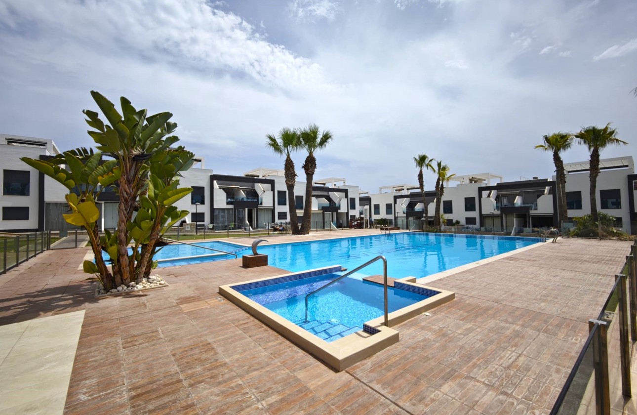 Resale - Apartment / flat - La Zenia - Costa Blanca
