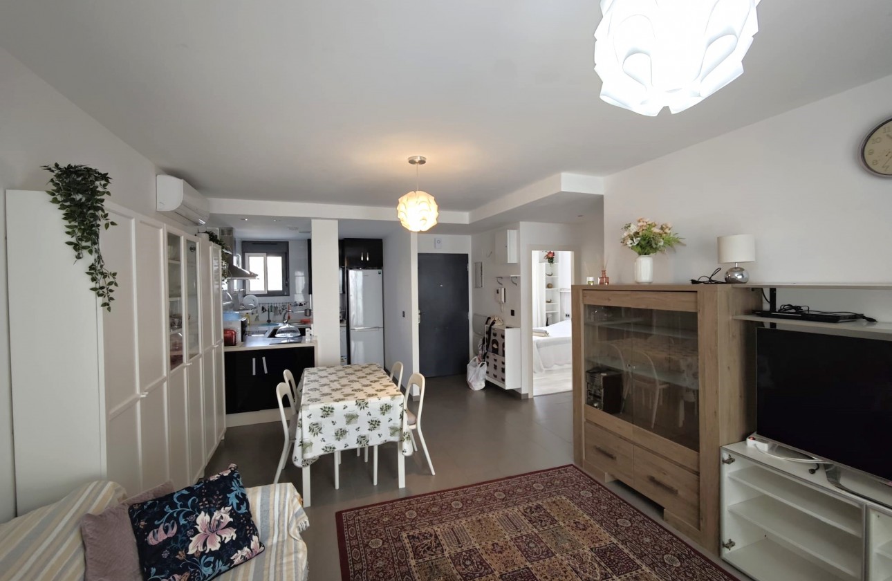 Resale - Apartment / flat - La Zenia - Costa Blanca
