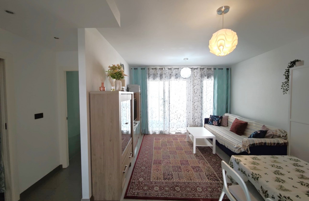 Resale - Apartment / flat - La Zenia - Costa Blanca