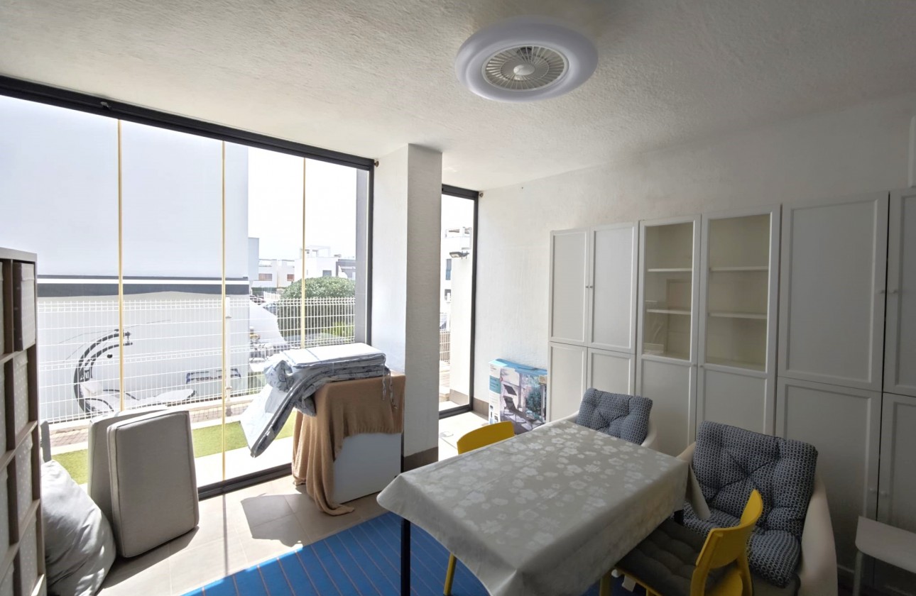 Resale - Apartment / flat - La Zenia - Costa Blanca