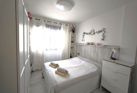 Resale - Apartment / flat - La Zenia - Costa Blanca
