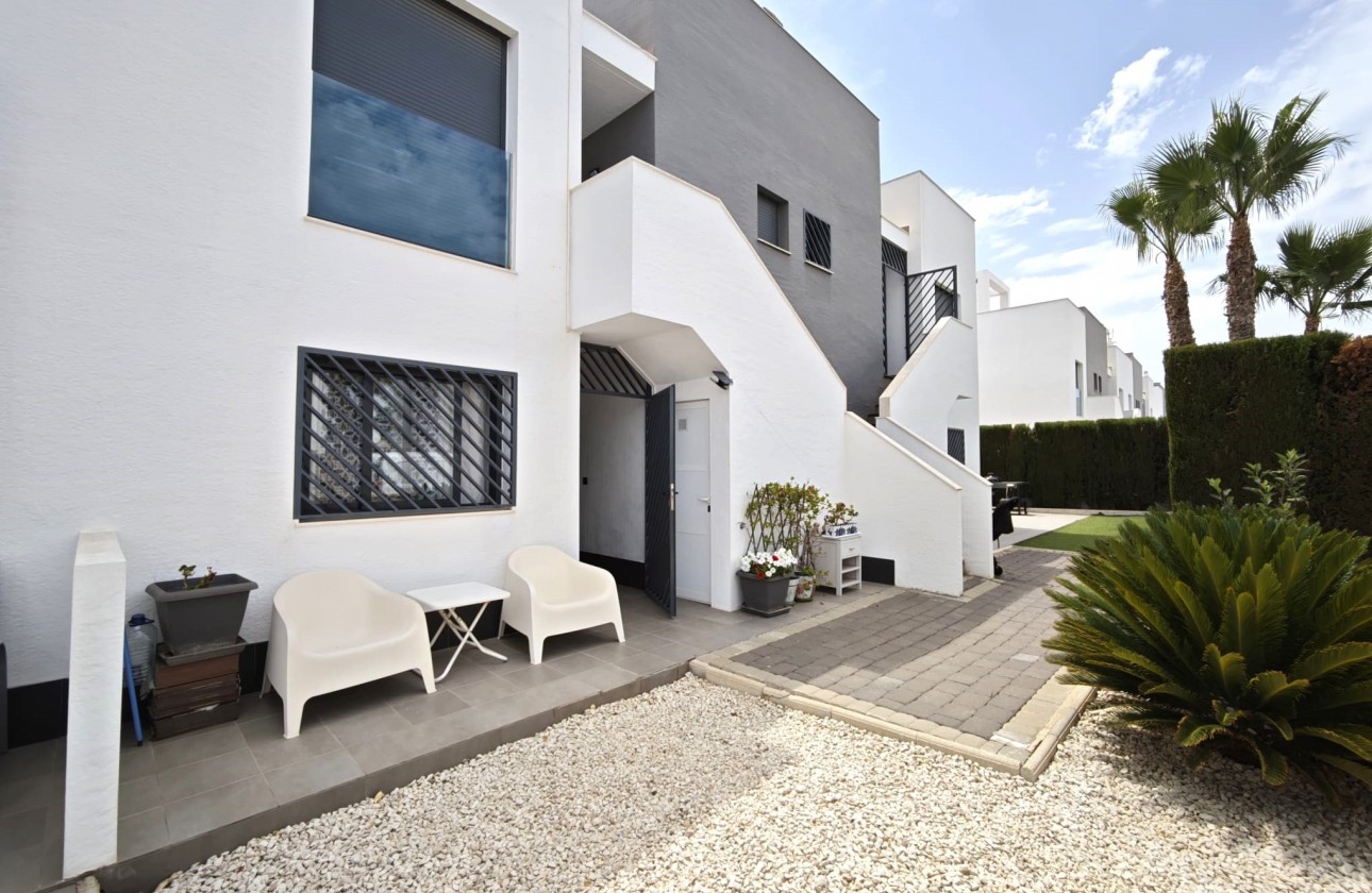 Resale - Apartment / flat - La Zenia - Costa Blanca