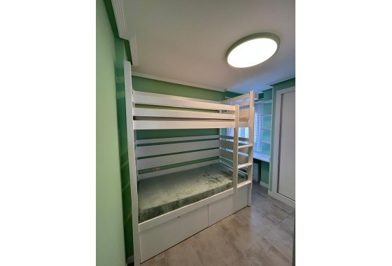 Resale - Apartment / flat - Torrevieja - Playa del Cura