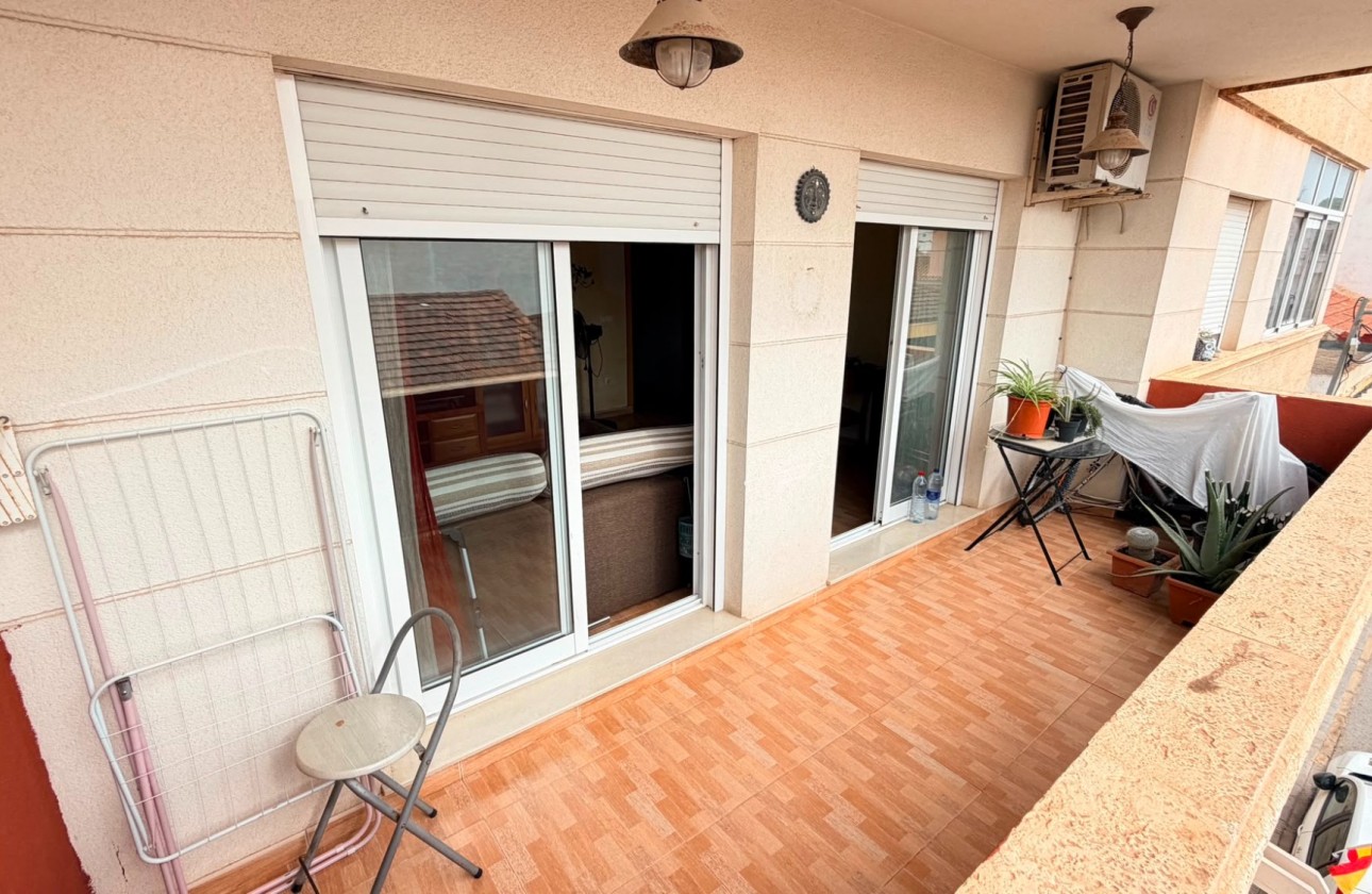 Reventa - Apartamento / piso - Los Montesinos - Costa Blanca