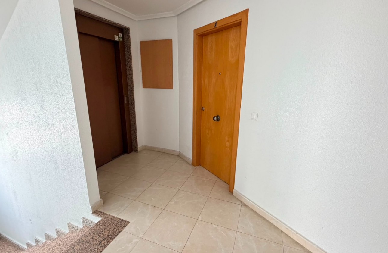 Reventa - Apartamento / piso - Los Montesinos - Costa Blanca