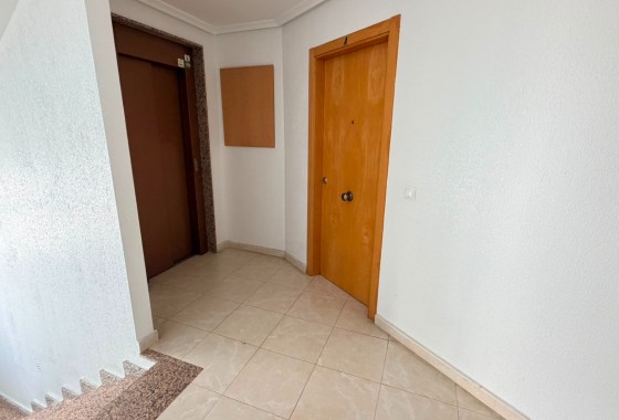 Reventa - Apartamento / piso - Los Montesinos - Costa Blanca