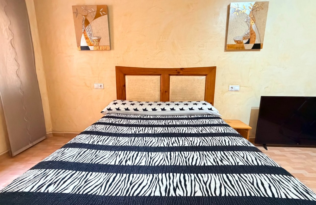 Reventa - Apartamento / piso - Los Montesinos - Costa Blanca