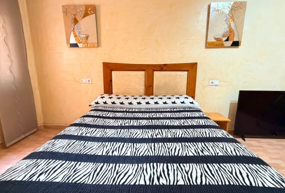 Reventa - Apartamento / piso - Los Montesinos - Costa Blanca