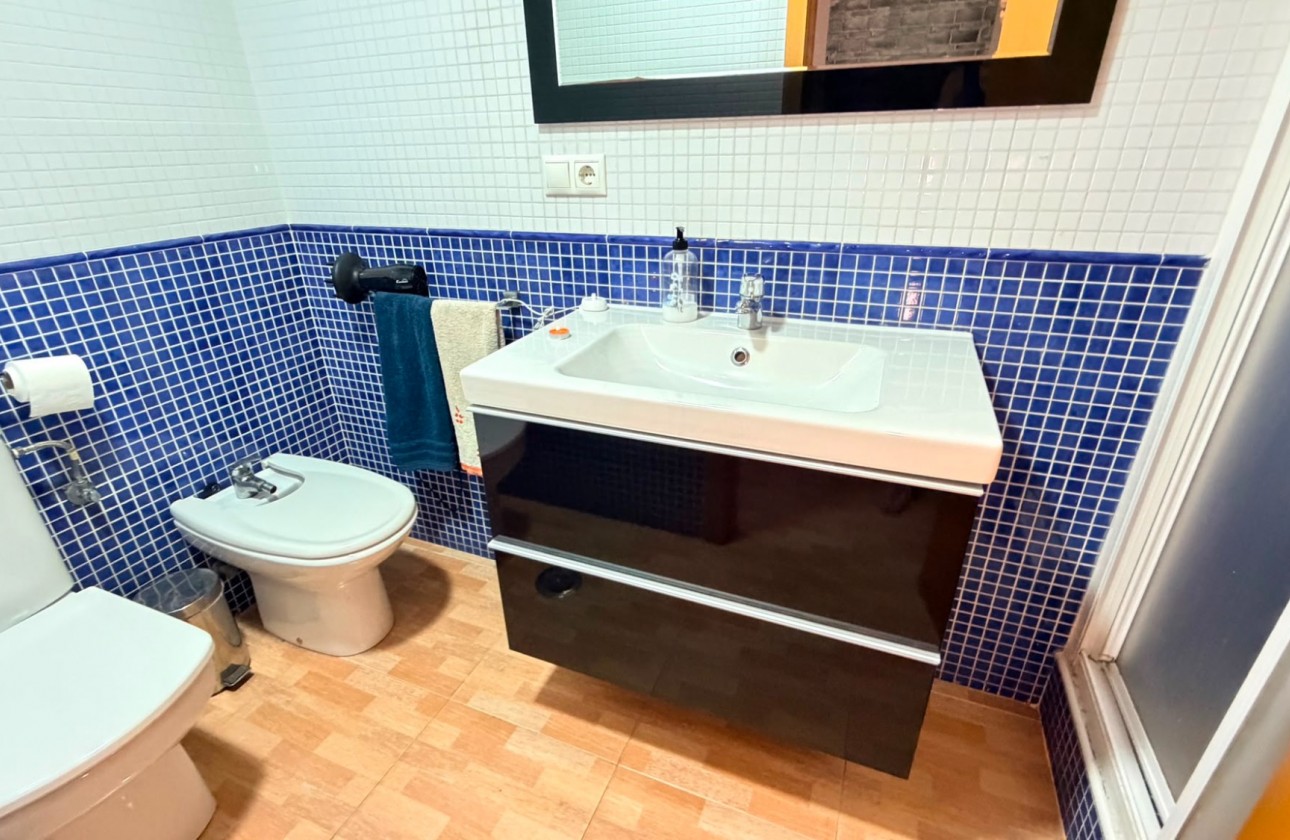Reventa - Apartamento / piso - Los Montesinos - Costa Blanca