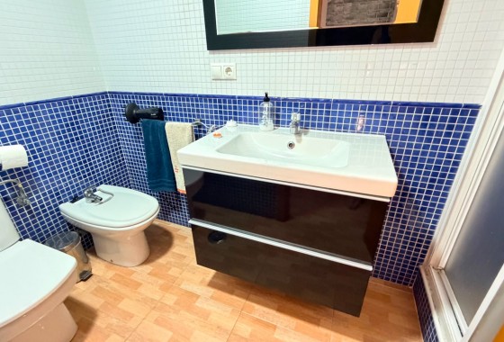 Reventa - Apartamento / piso - Los Montesinos - Costa Blanca