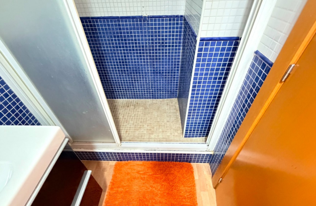 Reventa - Apartamento / piso - Los Montesinos - Costa Blanca