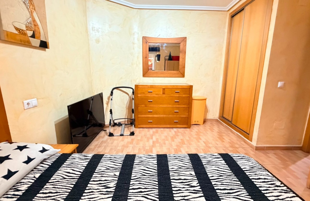 Reventa - Apartamento / piso - Los Montesinos - Costa Blanca