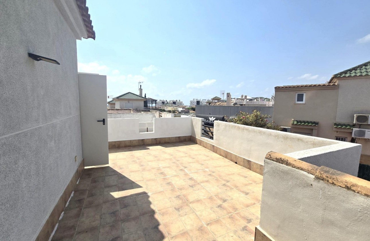 Reventa - Chalet - Torrevieja - Los altos