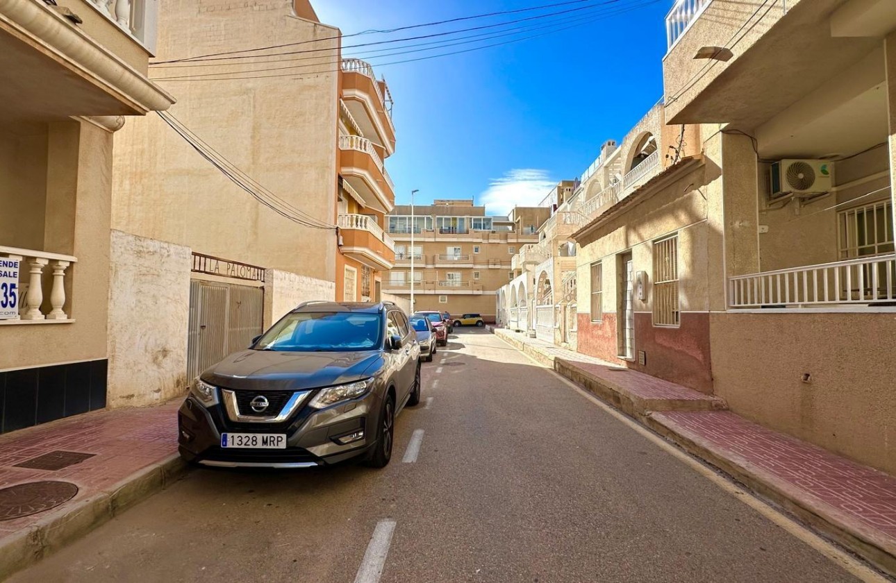 Reventa - Apartamento / piso - Torrevieja - La Mata pueblo