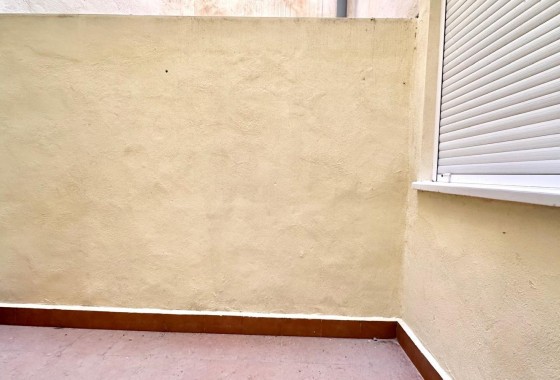 Reventa - Apartamento / piso - Torrevieja - La Mata pueblo