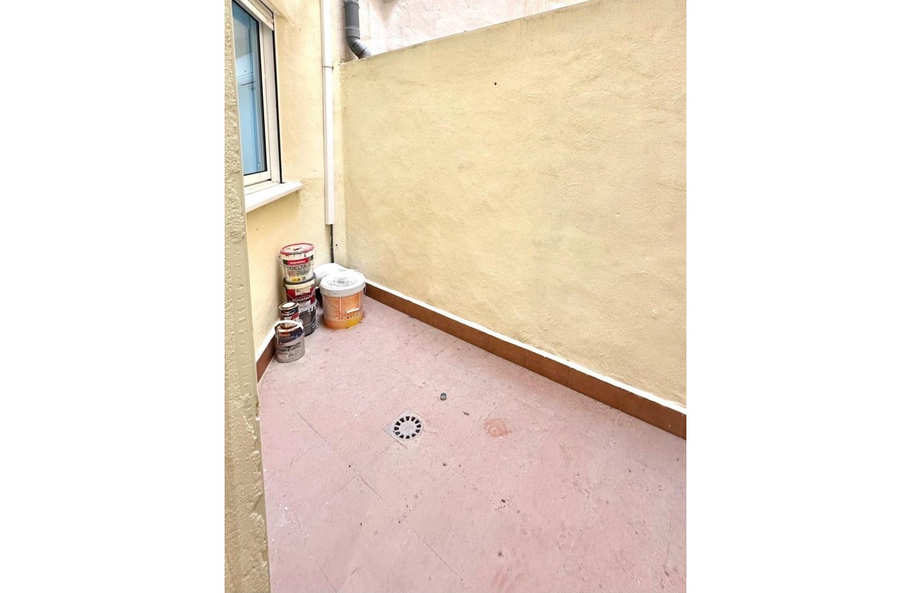 Reventa - Apartamento / piso - Torrevieja - La Mata pueblo