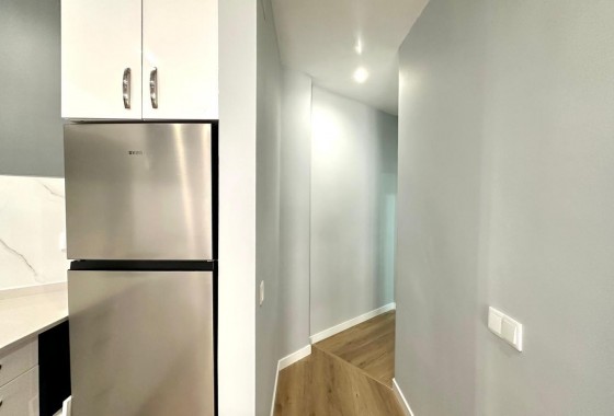 Reventa - Apartamento / piso - Torrevieja - La Mata pueblo