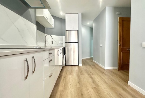 Reventa - Apartamento / piso - Torrevieja - La Mata pueblo