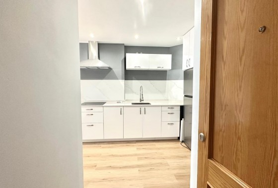 Reventa - Apartamento / piso - Torrevieja - La Mata pueblo