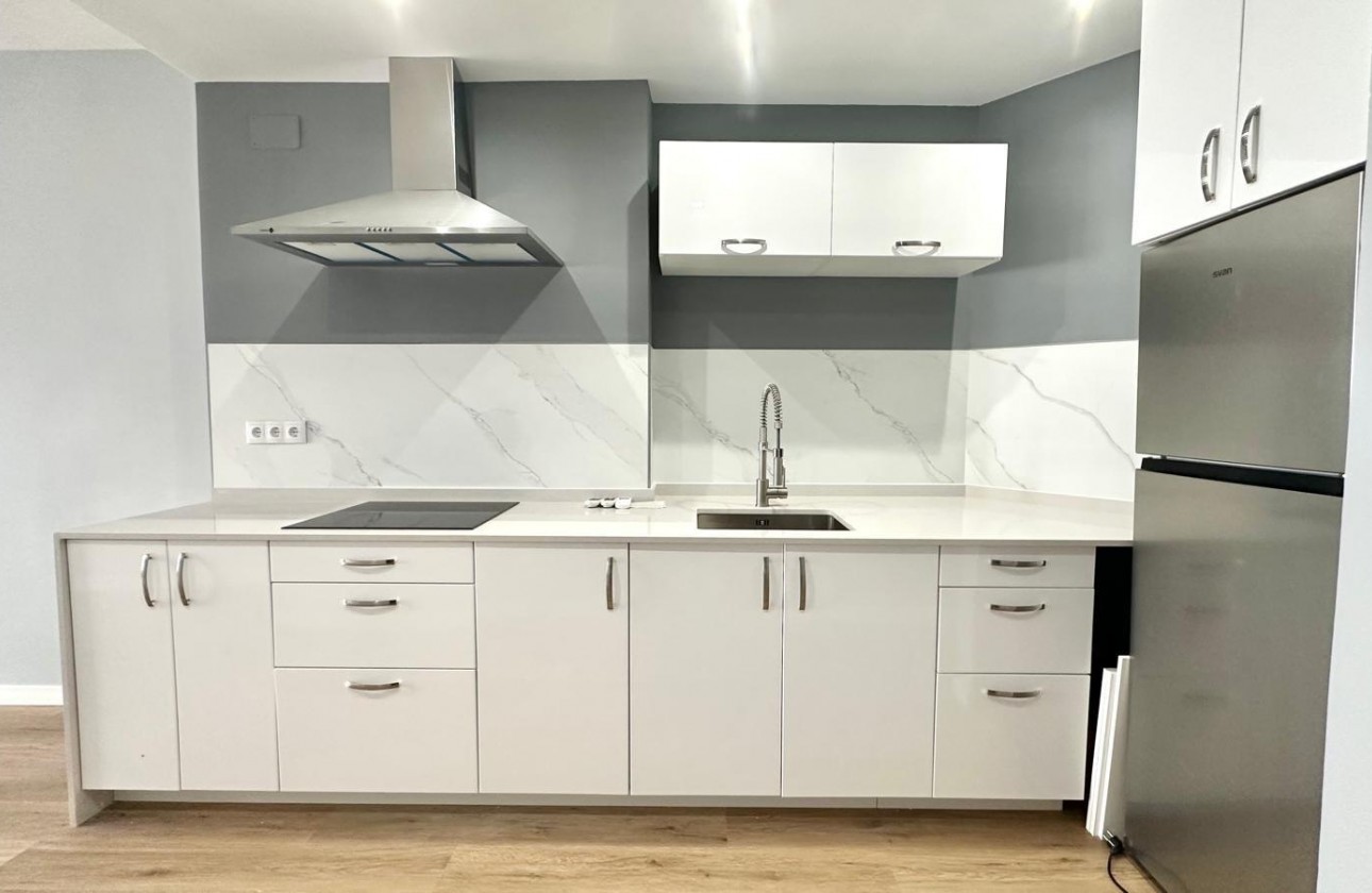Reventa - Apartamento / piso - Torrevieja - La Mata pueblo