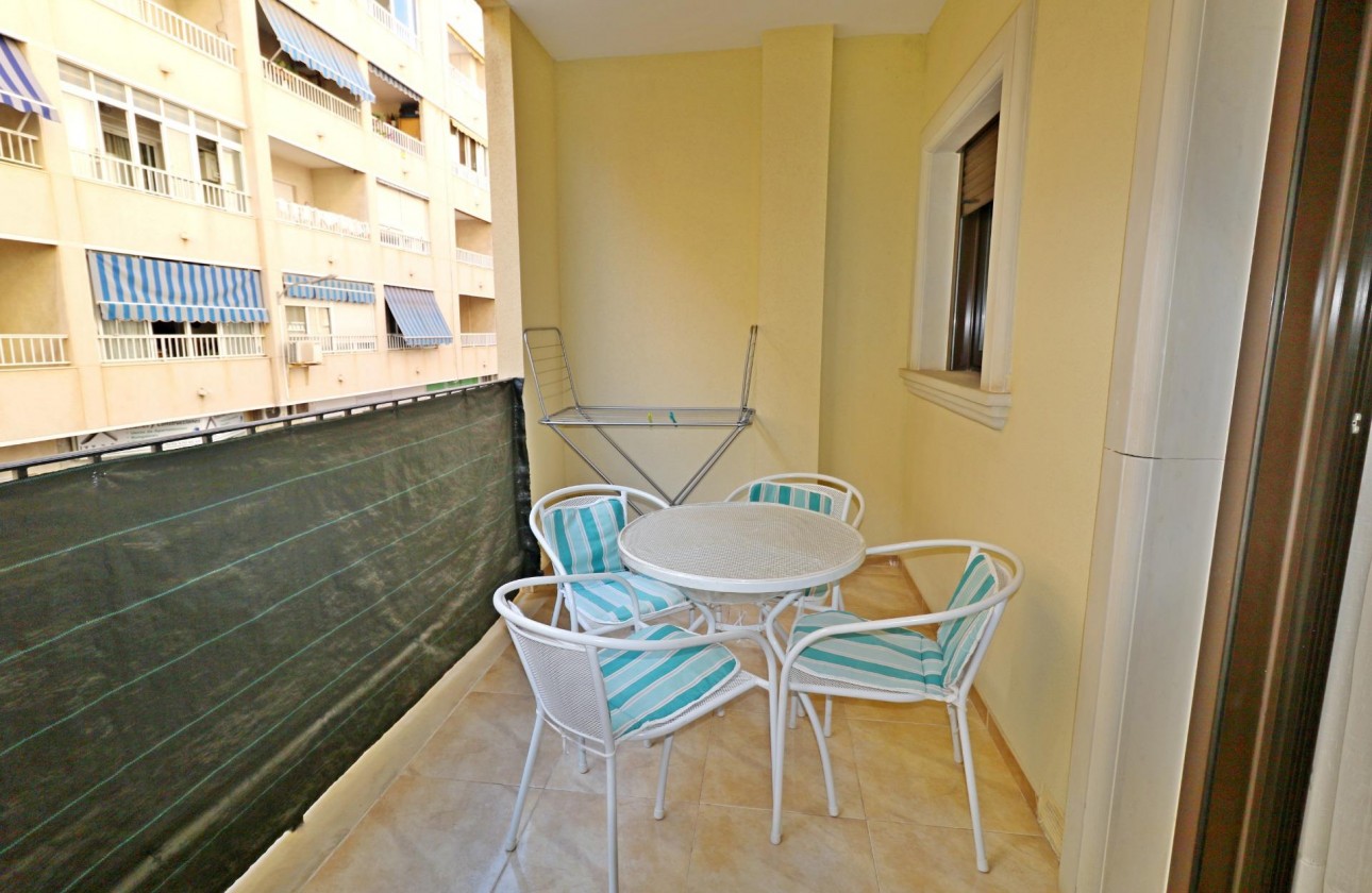 Reventa - Apartamento / piso - Torrevieja - Acequion