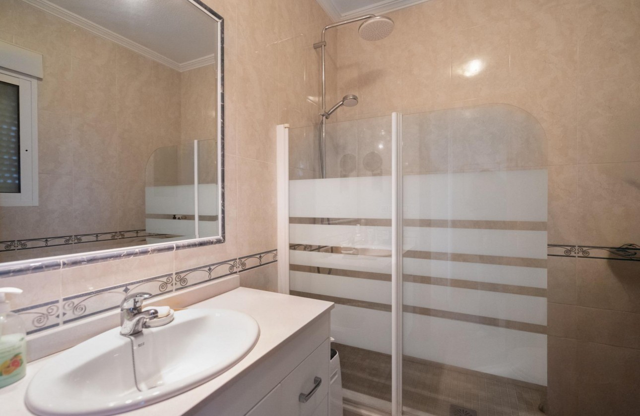 Revente - Villa - Orihuela Costa - Los Dolses