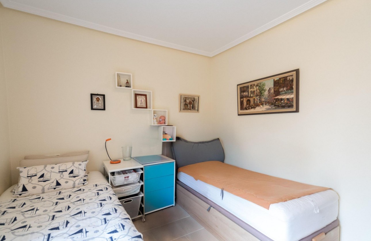 Revente - Villa - Orihuela Costa - Los Dolses