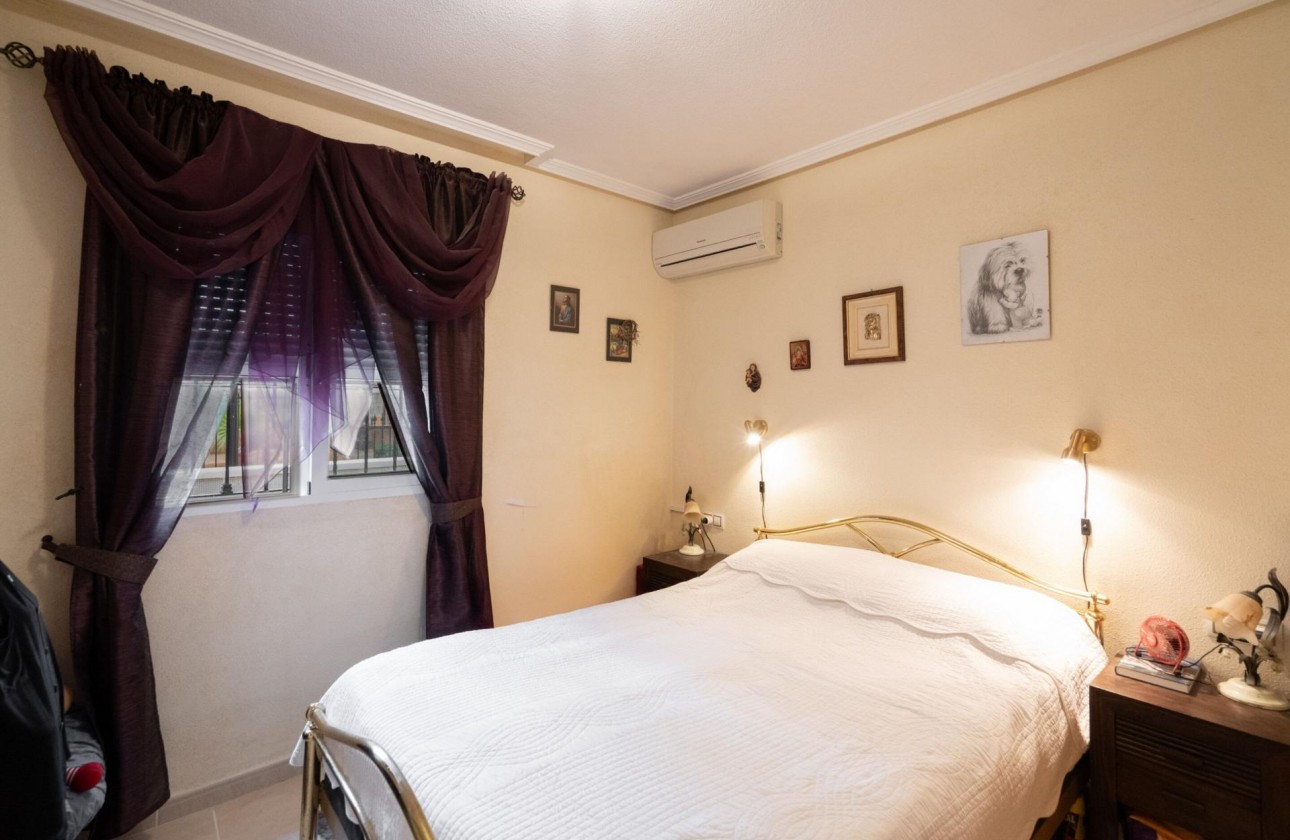 Revente - Villa - Orihuela Costa - Los Dolses