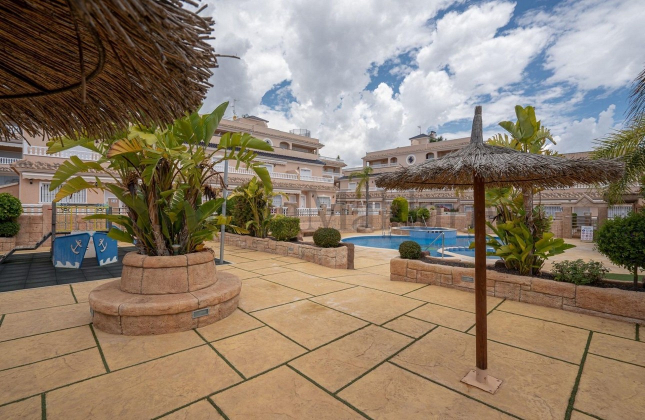 Revente - Villa - Orihuela Costa - Los Dolses