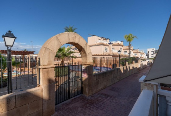 Revente - Villa - Orihuela Costa - Los Dolses