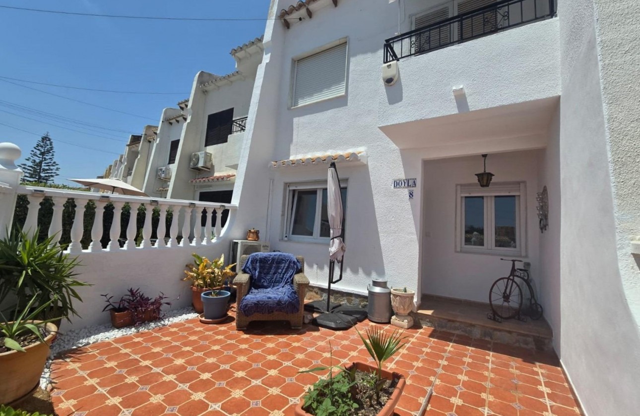 Reventa - Chalet - Torrevieja - Los balcones