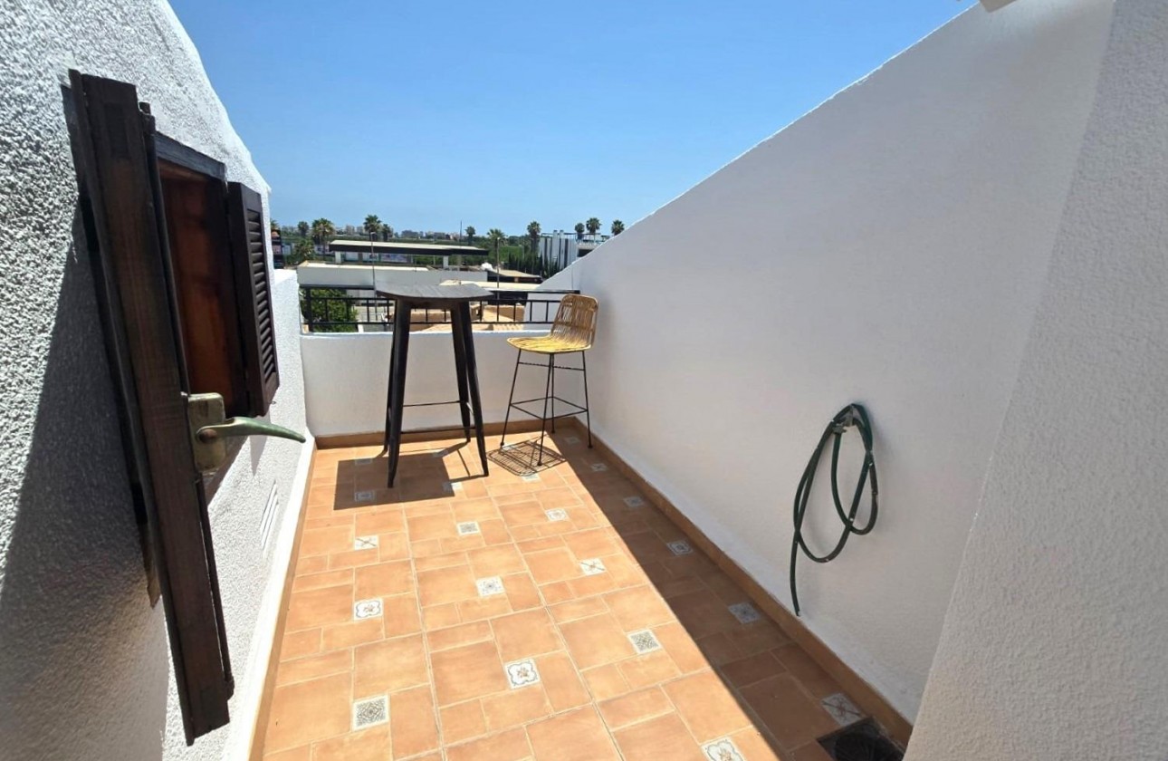 Reventa - Chalet - Torrevieja - Los balcones