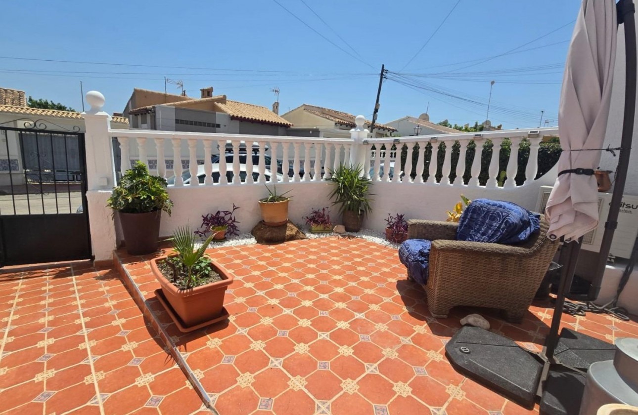 Reventa - Chalet - Torrevieja - Los balcones