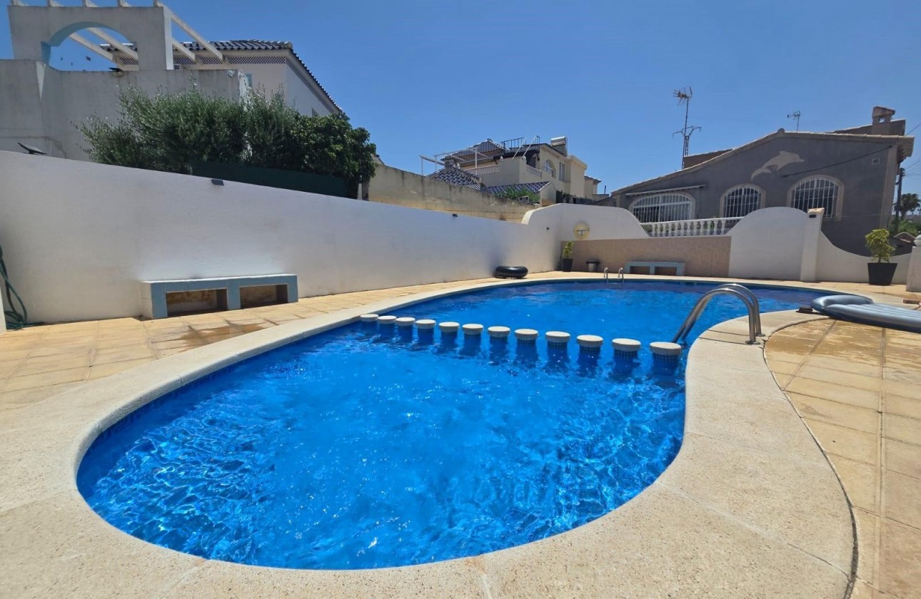 Reventa - Chalet - Torrevieja - Los balcones