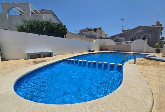 Reventa - Chalet - Torrevieja - Los balcones