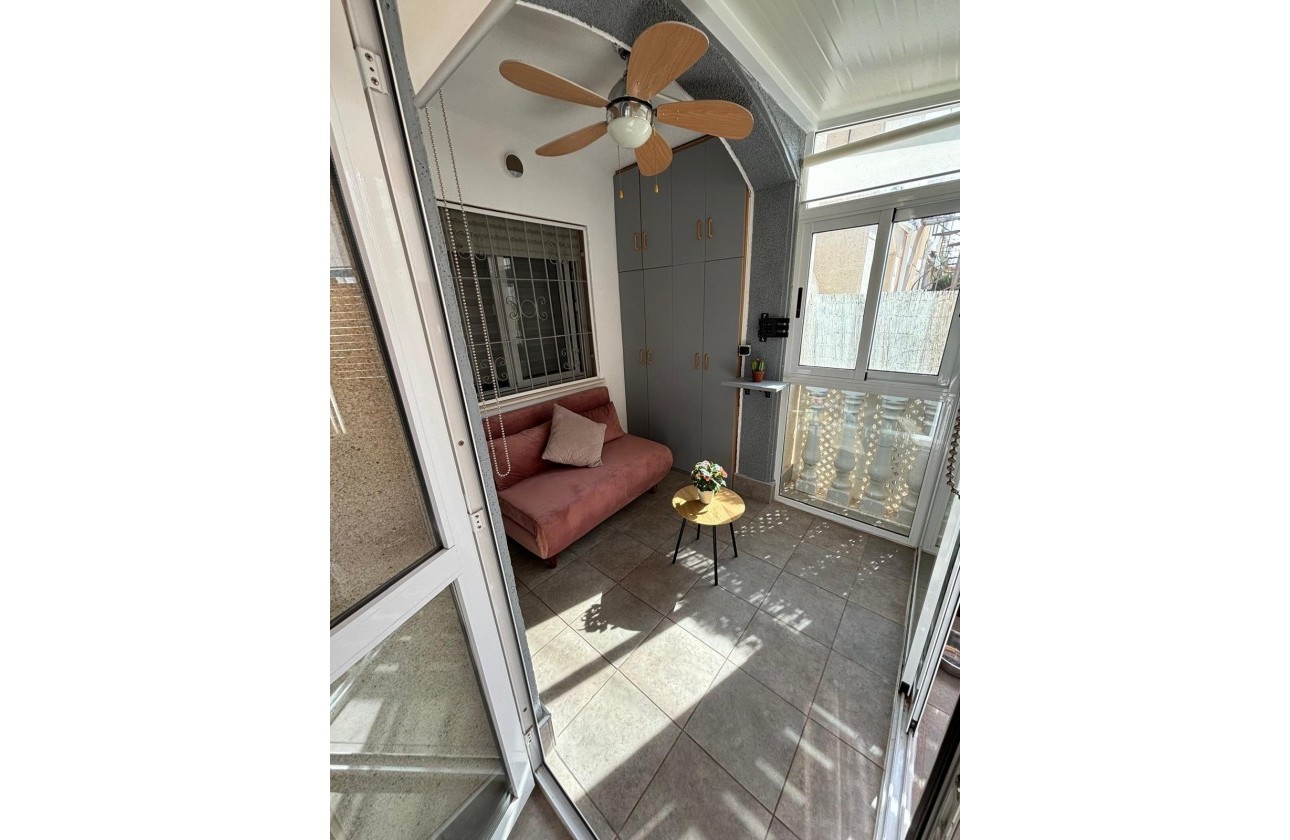 Resale - Bungalow - Torrevieja - Los balcones