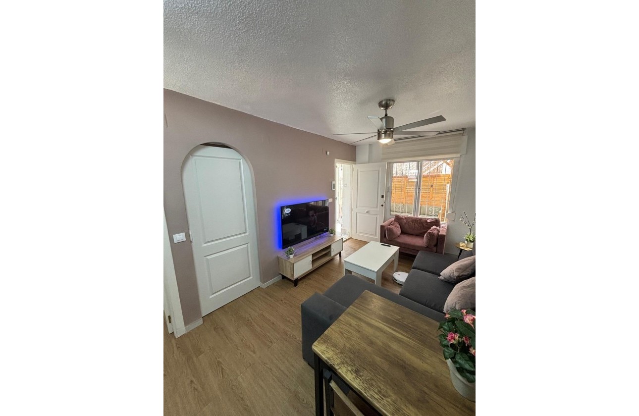 Resale - Bungalow - Torrevieja - Los balcones