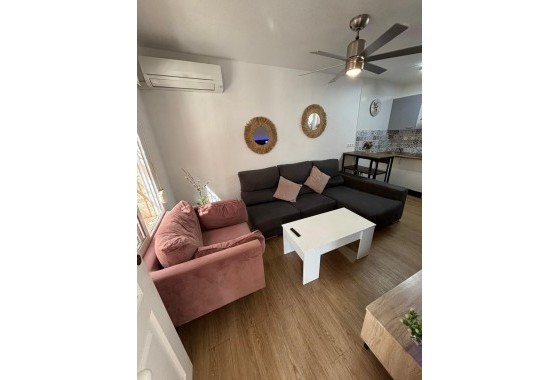 Resale - Bungalow - Torrevieja - Los balcones
