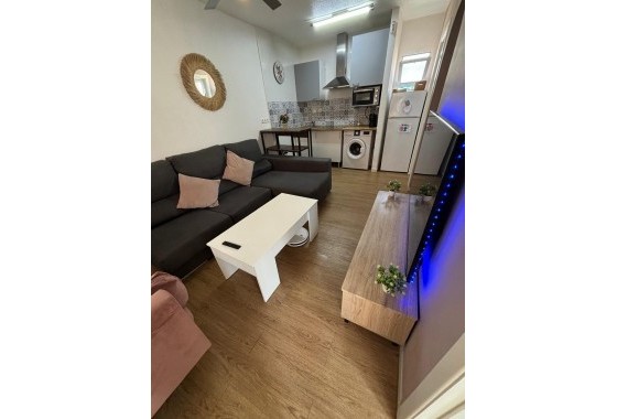 Resale - Bungalow - Torrevieja - Los balcones