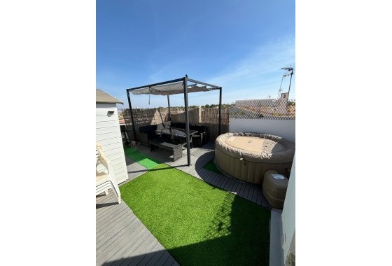 Resale - Bungalow - Torrevieja - Los balcones
